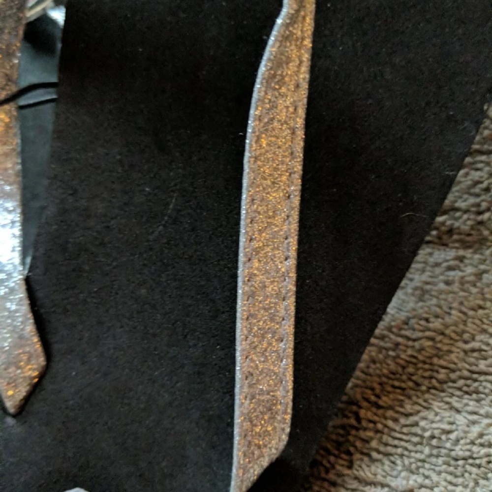 OSU Flip Flops - Picture 3 of 4